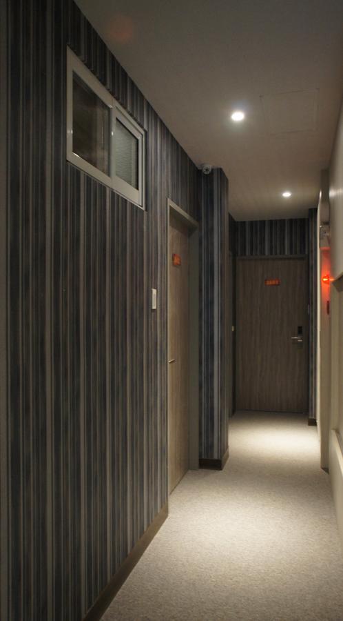Boston Plus Hotel Kota Chiayi Bagian luar foto