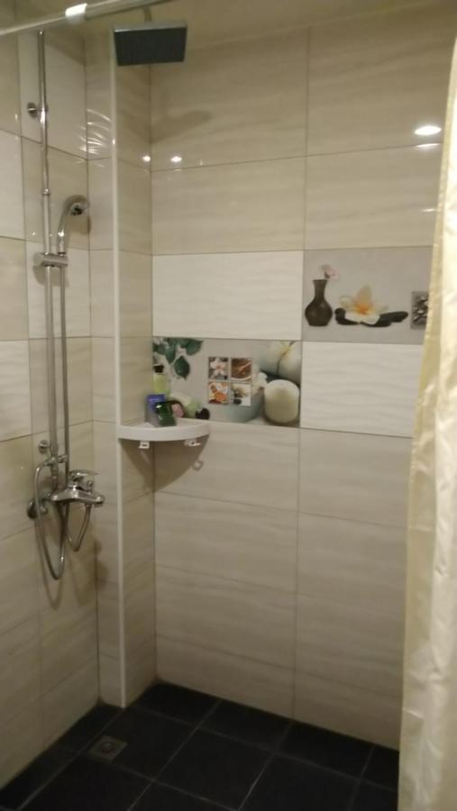 Boston Plus Hotel Kota Chiayi Bagian luar foto